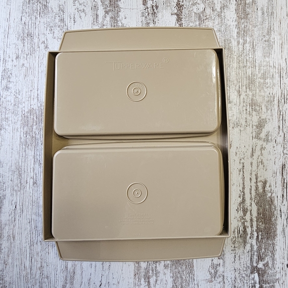 Vintage Tupperware Deviled Egg Keeper Carrier Tray 723-3 Tan Holds 16 Eggs - Picture 4 of 5